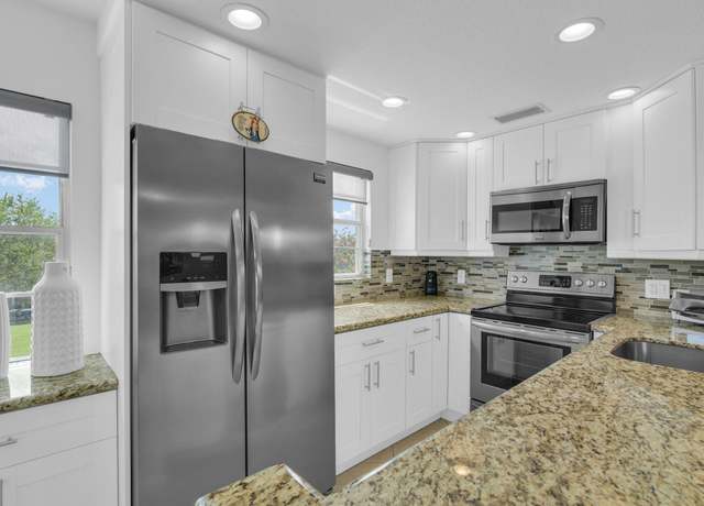 Property at 123 Mansfield C #123, Boca Raton, FL 33434, 2 beds, 1.5 baths
