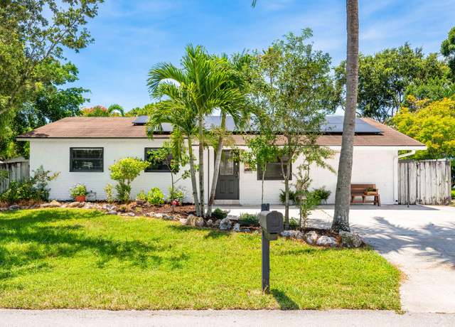 Property at 1216 Neoga St, Jupiter, FL 33458, 3 beds, 1 bath