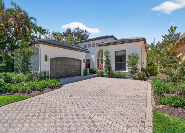 Property at 6421 Via Venetia N, Delray Beach, FL 33484, 3 beds, 3 baths