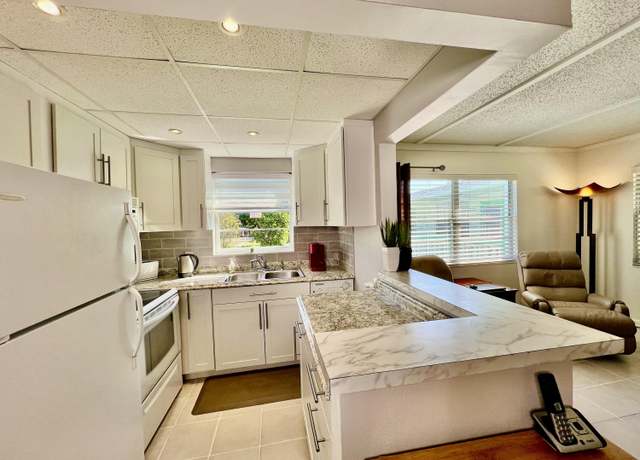 Property at 225 Westbury L #225, Deerfield Beach, FL 33442, 1 bed, 1.5 baths