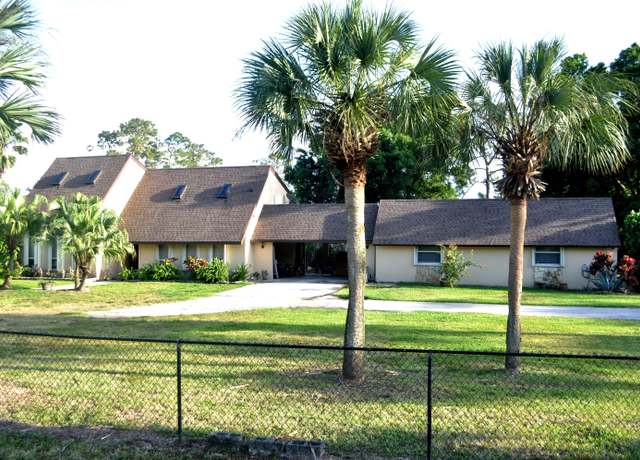 Property at 16932 Prestwich Dr W, Loxahatchee, FL 33470, 4 beds, 3.5 baths