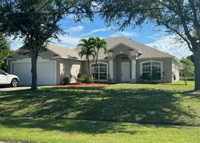 Property at 518 SE Nome Dr, Port Saint Lucie, FL 34984, 4 beds, 2 baths