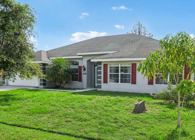 Property at 6762 NW Daffodil Ln, Port Saint Lucie, FL 34983, 4 beds, 3 baths