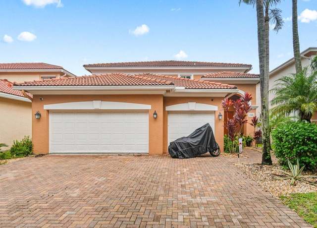 Property at 786 Gazetta Way, West Palm Beach, FL 33413, 5 beds, 3 baths
