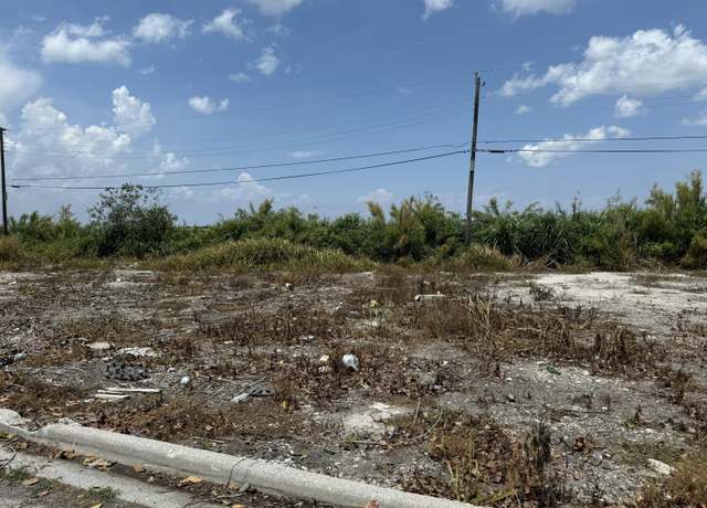 Property at 2 NW Nw St, South Bay, FL 33493