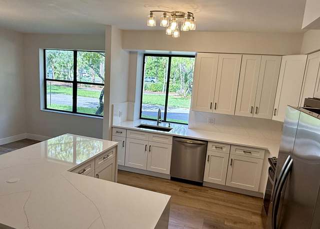 Property at 5800 Coach House Cir Unit B, Boca Raton, FL 33486, 2 beds, 2 baths