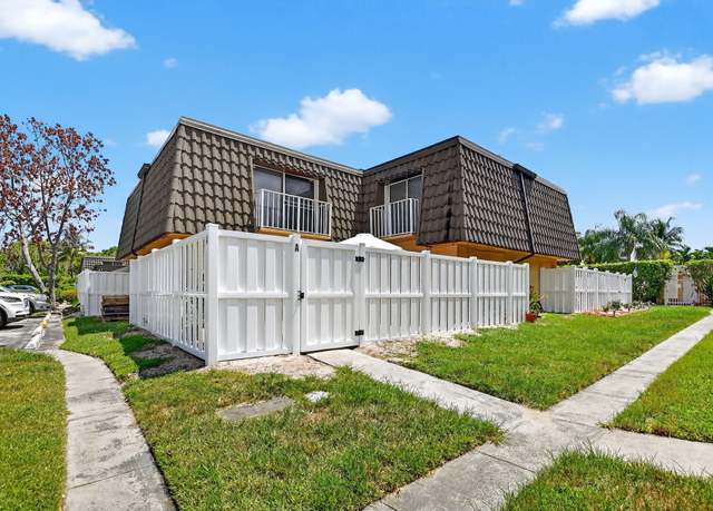 Property at 22185 Boca Rancho Dr Unit A, Boca Raton, FL 33428, 2 beds, 2 baths