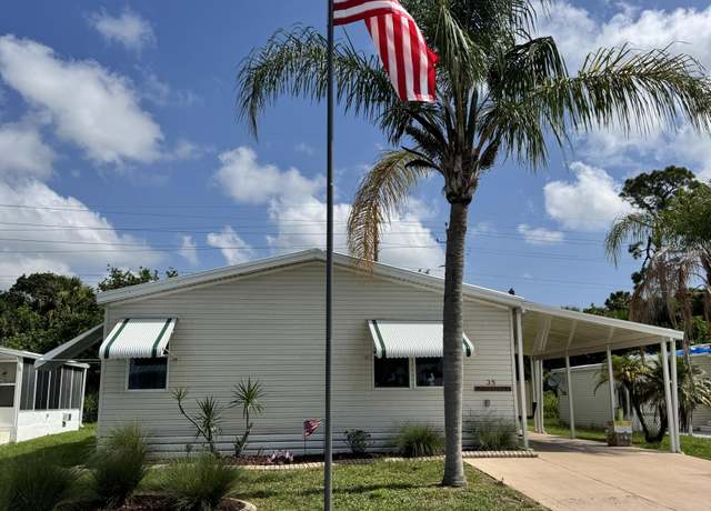 Property at 35 La Puerta Del Norte, Fort Pierce, FL 34951, 3 beds, 2 baths