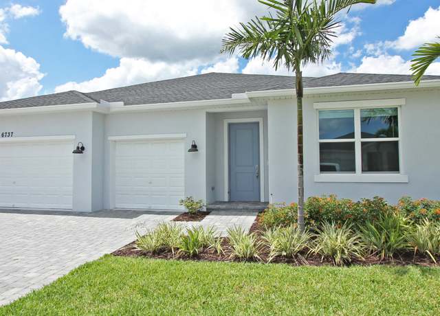 Property at 6737 NW Cloverdale Ave, Port Saint Lucie, FL 34987, 4 beds, 3 baths
