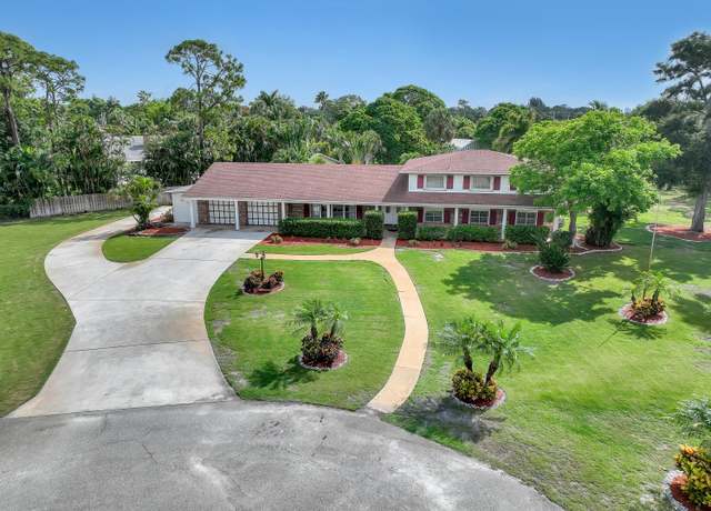 Property at 852 Palo Verde Ct, Haverhill, FL 33415, 5 beds, 3 baths