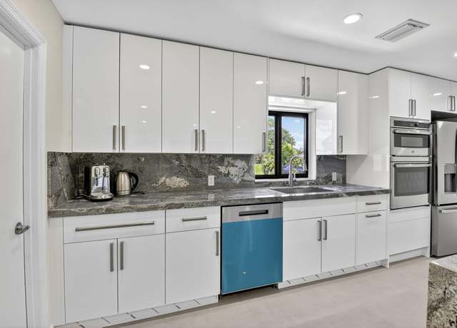Property at 6251 Hitchin Post Way, Delray Beach, FL 33484, 3 beds, 2 baths