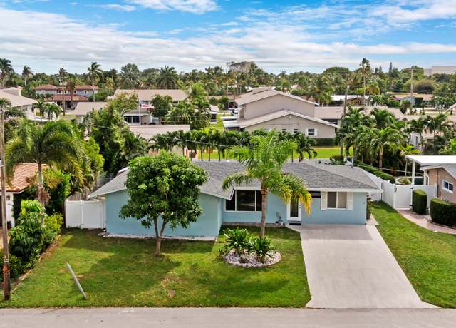 Property at 912 SE 8th Ct, Deerfield Beach, FL 33441, 3 beds, 2 baths