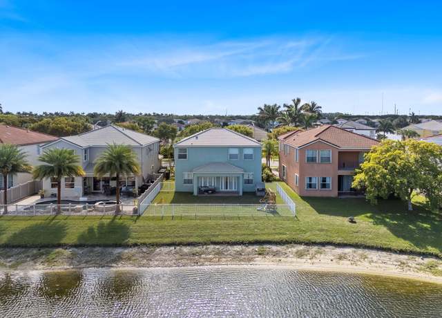 Property at 2716 Shaughnessy Dr, Wellington, FL 33414, 4 beds, 3 baths