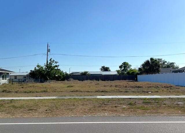 Property at 2491 Lake View Blvd, Port Charlotte, FL 33948