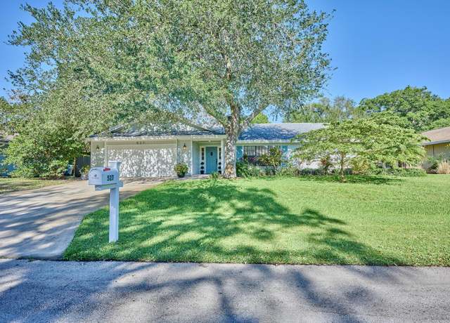 Property at 527 10th Ct, Vero Beach, FL 32962, 3 beds, 2 baths