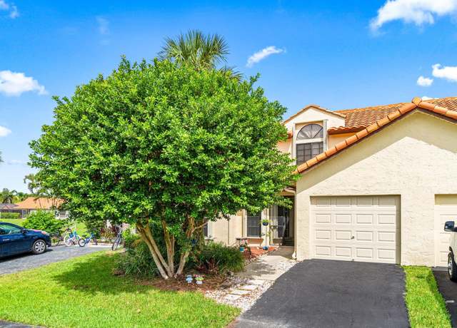 Property at 18553 Woodstream Dr, Boca Raton, FL 33498, 2 beds, 2 baths