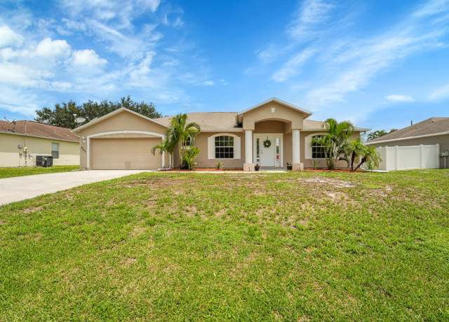 Property at 933 SE Caravan Ave, Port Saint Lucie, FL 34983, 3 beds, 2 baths