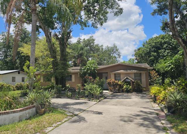 Property at 275 SE 16th Ave, Okeechobee, FL 34974, 4 beds, 2 baths