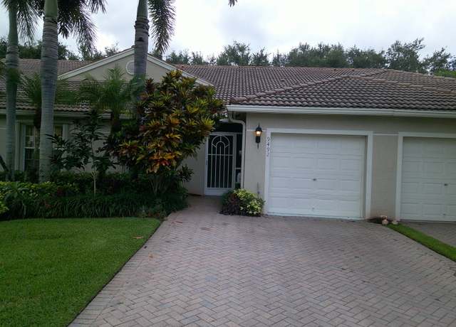 Property at 9492 Swansea Ln, West Palm Beach, FL 33411, 3 beds, 2 baths