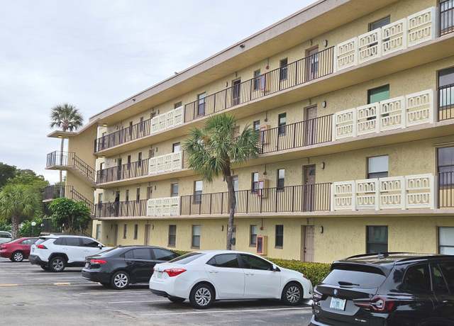 Property at 9355 SW 8th St #403, Boca Raton, FL 33428, 2 beds, 2 baths