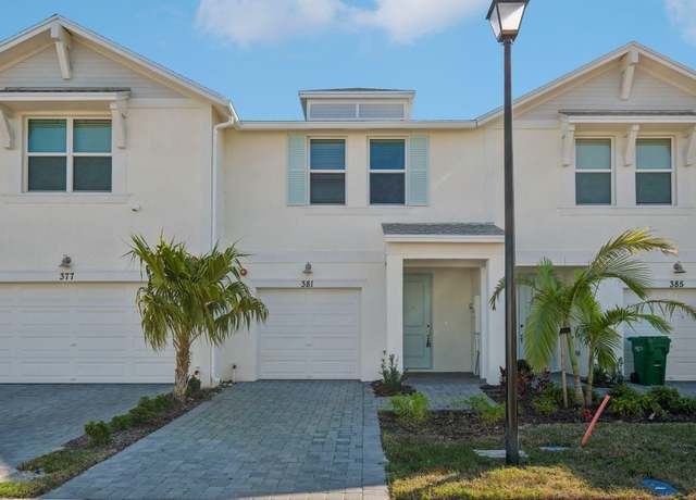 Property at 381 Salisbury Cir, Fort Pierce, FL 34982, 3 beds, 2.5 baths