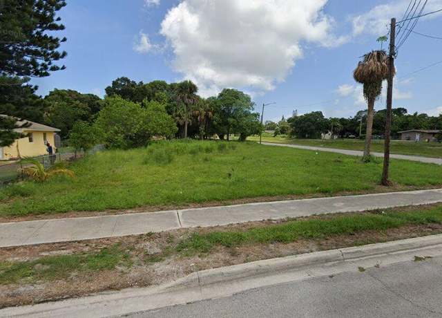 Property at 414 N 21st St, Fort Pierce, FL 34950