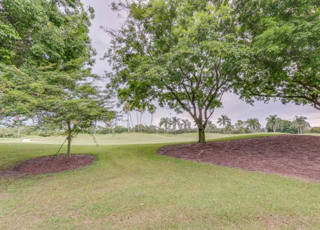 Property at 4702 Carlton Golf Dr, Lake Worth, FL 33449, 2 beds, 2 baths