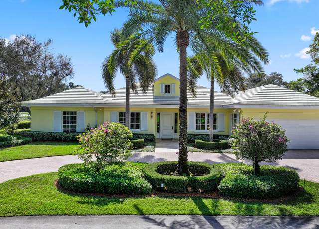 Property at 9 Par Club Cir, Village Of Golf, FL 33436, 4 beds, 3.5 baths
