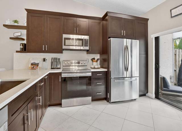 Property at 1005 NW 53 St, Deerfield Beach, FL 33064, 2 beds, 2 baths