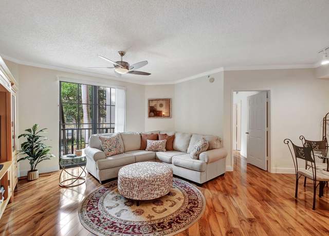 Property at 630 S Sapodilla Ave #216, West Palm Beach, FL 33401, 2 beds, 2 baths