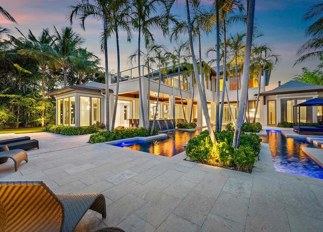 Property at 177 Commodore Dr, Jupiter, FL 33477, 5 beds, 6 baths