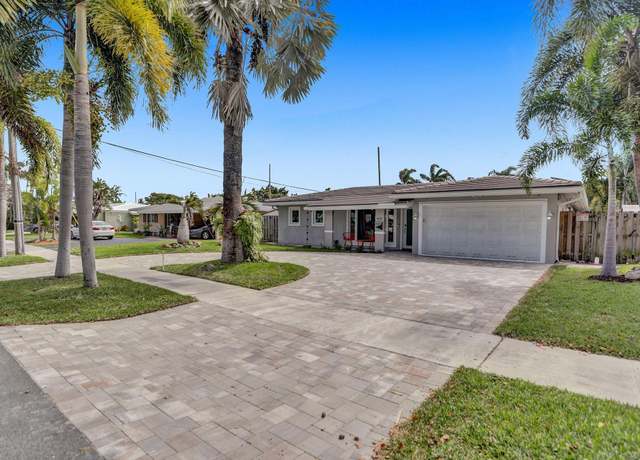 Property at 470 SE 4th Ct, Pompano Beach, FL 33060, 3 beds, 2 baths