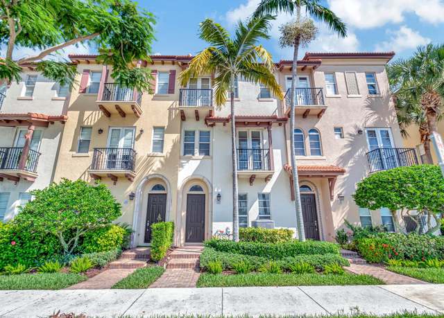 Property at 32 Via Floresta Dr, Boca Raton, FL 33487, 3 beds, 3.5 baths