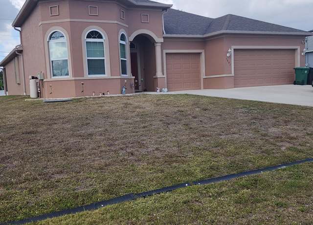 Property at 1691 SW Buttercup Ave, Port Saint Lucie, FL 34953, 5 beds, 3 baths