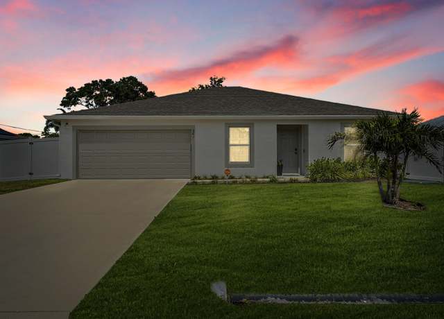 Property at 351 NW Byron St, Port Saint Lucie, FL 34983, 3 beds, 2 baths