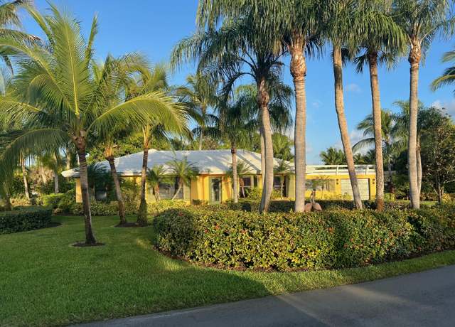Property at 67 Yacht Club Pl, Tequesta, FL 33469, 4 beds, 3 baths