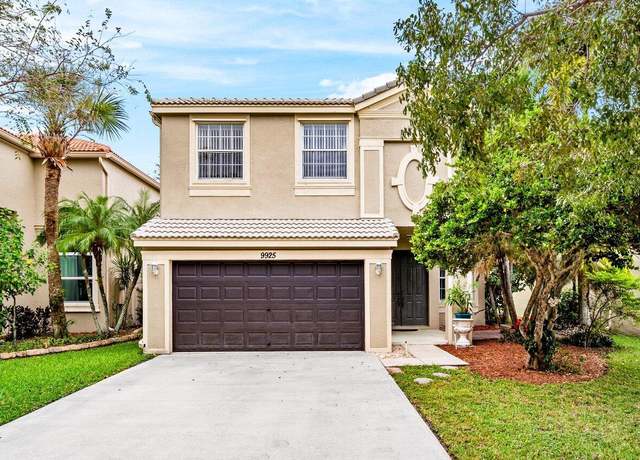 Property at 9925 Woodworth Ct, Wellington, FL 33414, 5 beds, 2.5 baths