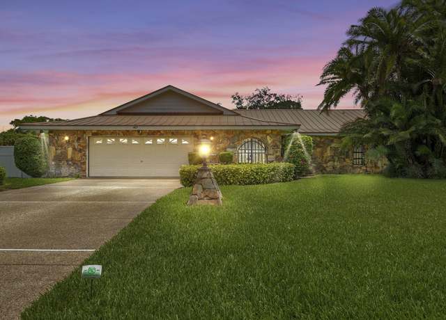 Property at 465 SE Naranja Ave, Port Saint Lucie, FL 34983, 3 beds, 2 baths