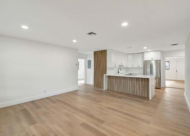 Property at 5341 NE 17 Ter Ter, Fort Lauderdale, FL 33334, 3 beds, 2 baths