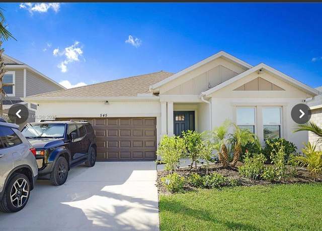 Property at 545 SE Ranch Oak Cir, Port Saint Lucie, FL 34953, 4 beds, 3 baths