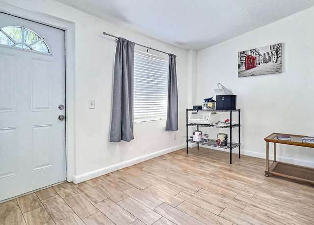 Property at 1206 Crestwood Blvd, Lake Worth, FL 33460, 2 beds, 1 bath