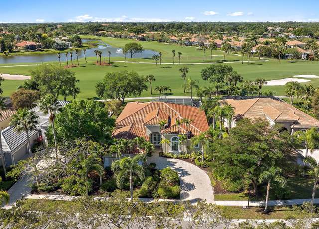 Property at 8988 Lakes Blvd, West Palm Beach, FL 33412, 4 beds, 4 baths