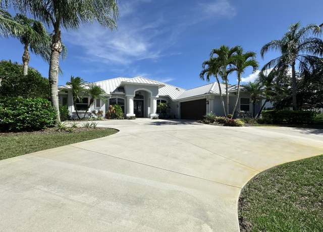 Property at 4821 SW Lake Grove Cir, Palm City, FL 34990, 5 beds, 4 baths