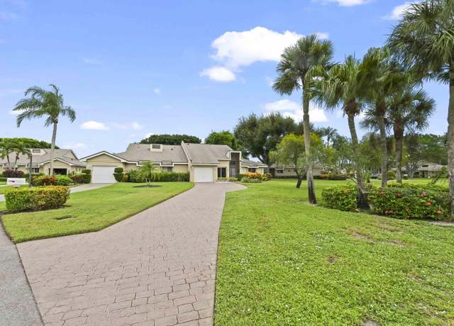 Property at 6907 Fountains Cir, Lake Worth, FL 33467, 2 beds, 2.5 baths