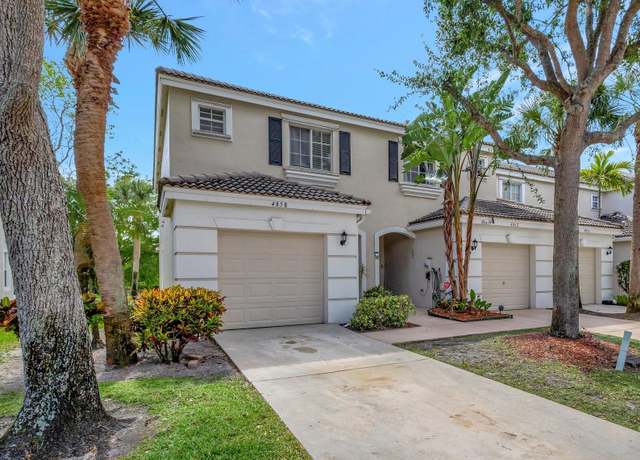 Property at 4858 Palmbrooke Cir, West Palm Beach, FL 33417, 3 beds, 2.5 baths