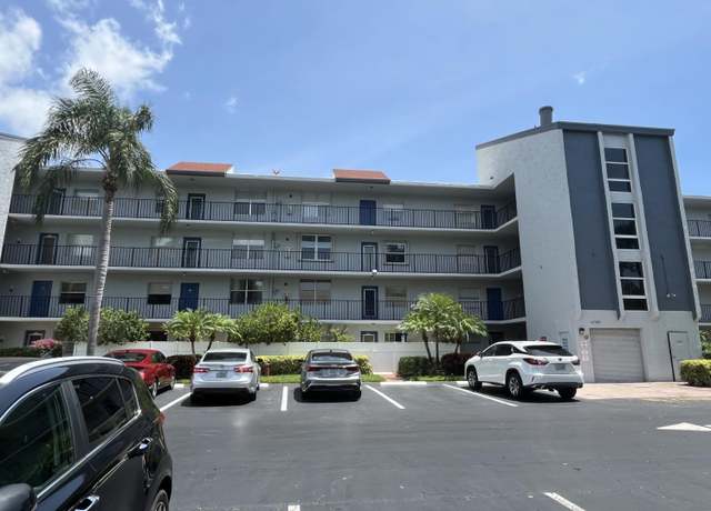 Property at 14701 Cumberland Dr #301, Delray Beach, FL 33446, 2 beds, 2 baths