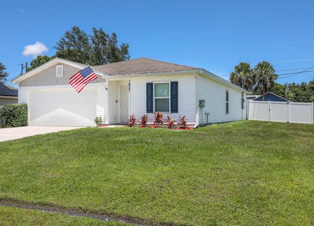 Property at 1937 SW Aguero St, Port Saint Lucie, FL 34953, 3 beds, 2 baths