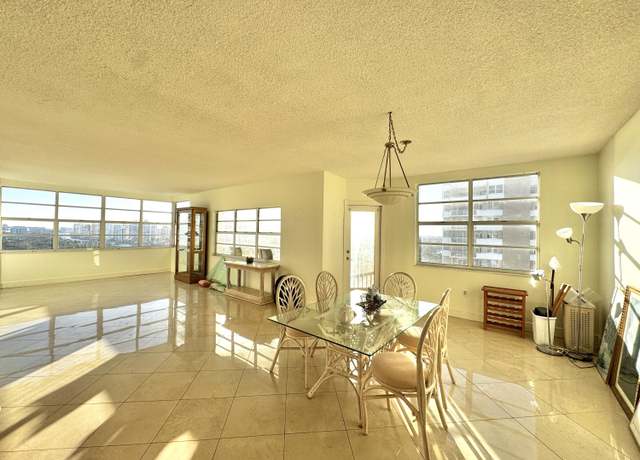 Property at 1980 S Ocean Drive Dr Unit 20q, Hallandale Beach, FL 33009, 3 beds, 2.5 baths