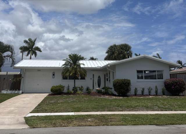 Property at 1065 SW 13th St, Boca Raton, FL 33486, 3 beds, 2 baths