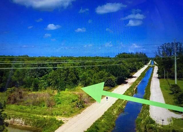 Property at 13217 62, The Acreage, FL 33412